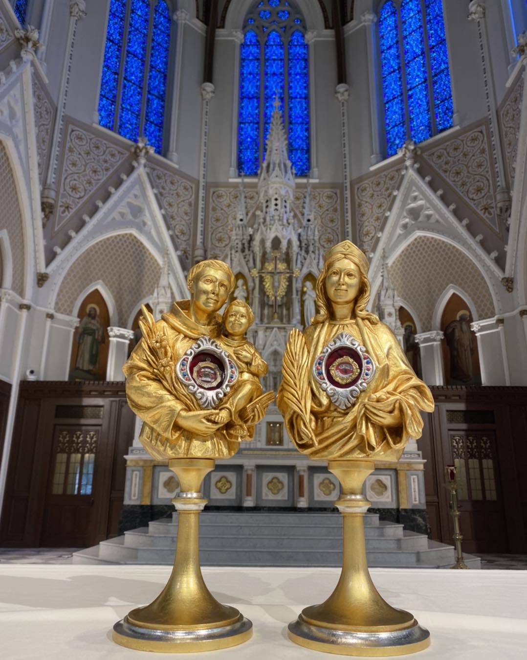 Blessing with the Relics of Saint Anthony and Saint Lucy